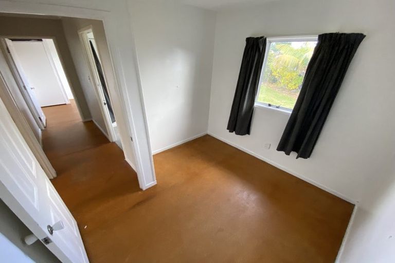 Photo of property in 14 Balwyn Place, Clendon Park, Auckland, 2103