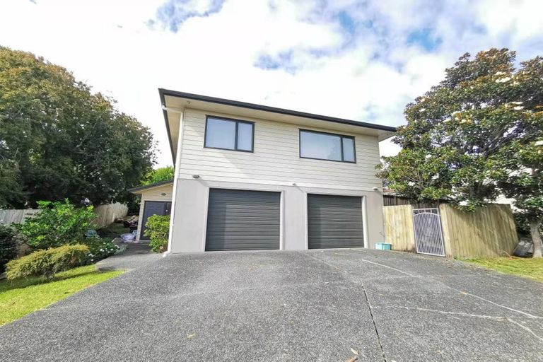 Photo of property in 13 Haven Crest, Somerville, Auckland, 2014