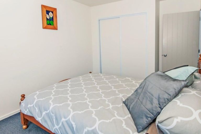 Photo of property in 22 Markham Way, Rolleston, 7614