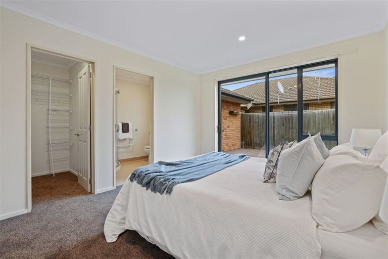 Photo of property in 1 James Hight Drive, Halswell, Christchurch, 8025