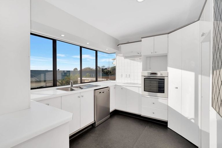 Photo of property in 67 Haukore Street, Hairini, Tauranga, 3112