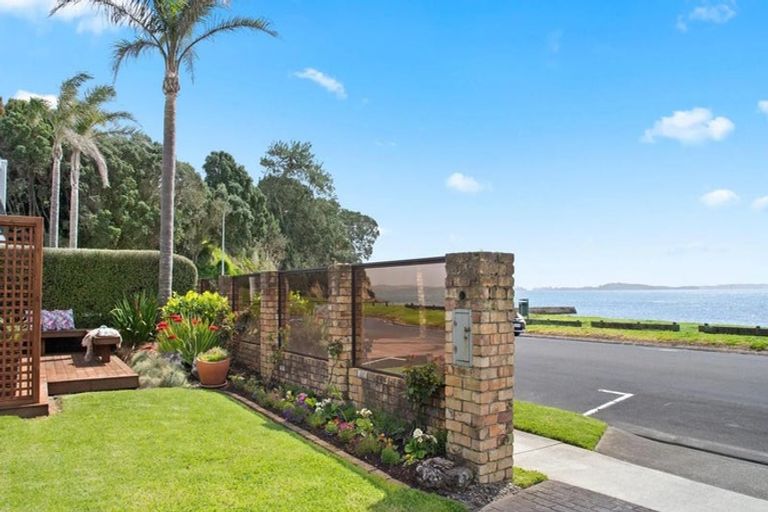 Photo of property in 1/2 The Esplanade, Eastern Beach, Auckland, 2012