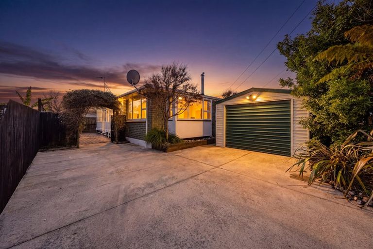 Photo of property in 50 Fernaig Street, Papakura, 2110