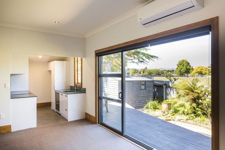 Photo of property in 73a Savage Crescent, West End, Palmerston North, 4412