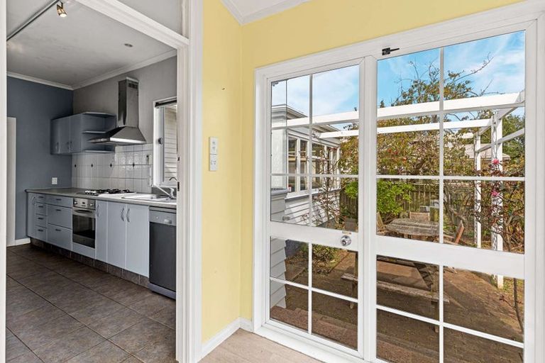 Photo of property in 4 Godwin Crescent, College Estate, Whanganui, 4500