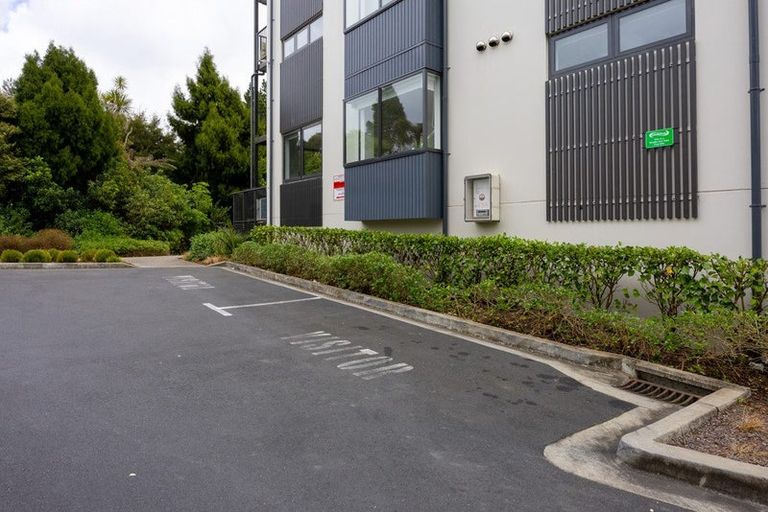 Photo of property in Verdant Lane, 3/269 Rosedale Road, Albany, Auckland, 0632