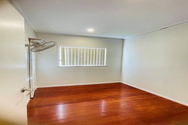 Photo of property in 172 Rangitoto Road, Papatoetoe, Auckland, 2025