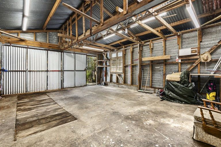 Photo of property in 401 Koru Road, Koru, New Plymouth, 4374