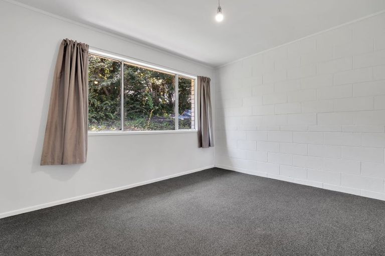 Photo of property in 2/33 Grassways Avenue, Pakuranga, Auckland, 2010