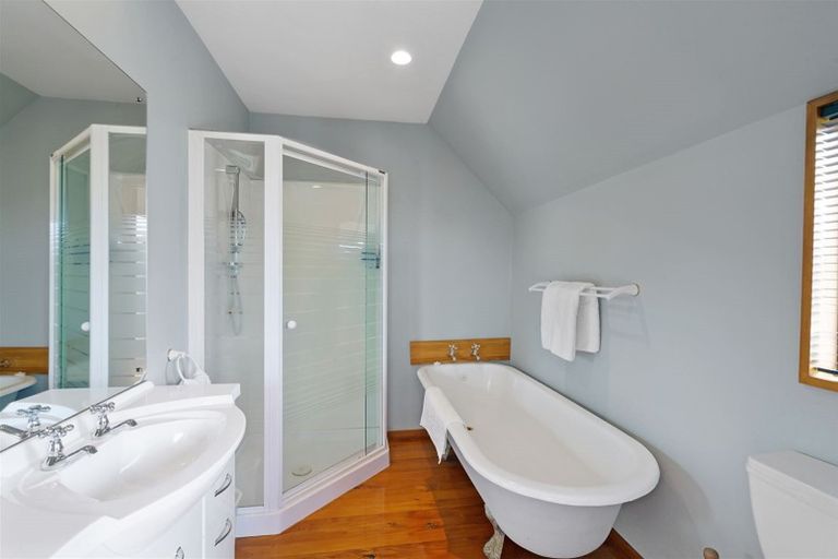 Photo of property in 6 Croftfield Place, Westmorland, Christchurch, 8025