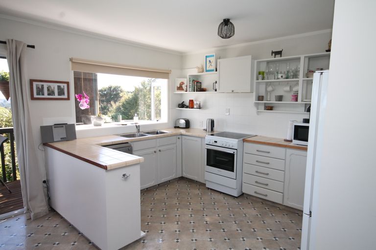 Photo of property in 879 Ponga Road, Opaheke, Papakura, 2584