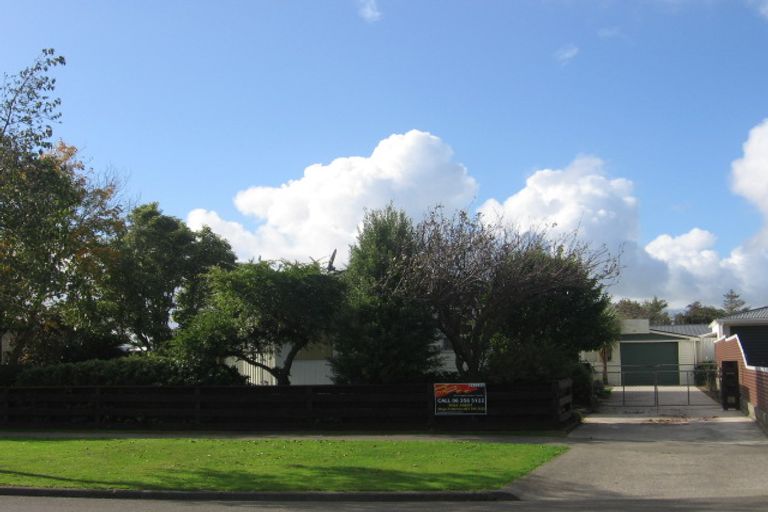 Photo of property in 45 Amberley Avenue, Westbrook, Palmerston North, 4412