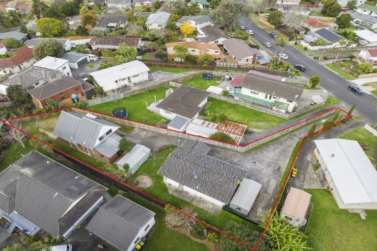 Photo of property in 50a Weldene Avenue, Glenfield, Auckland, 0629