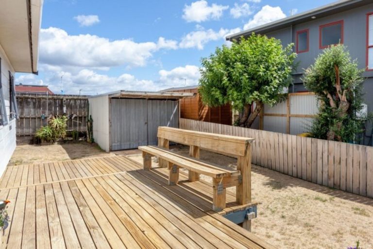 Photo of property in 129b Barbara Avenue, Whangamata, 3620