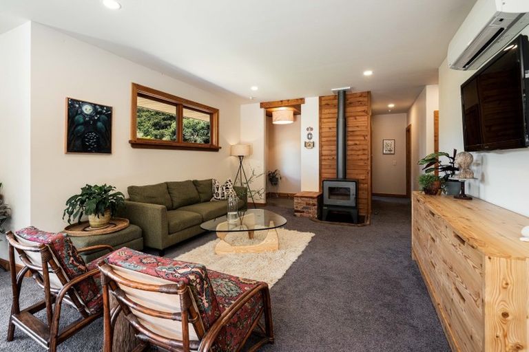 Photo of property in 6a Hereweka Street, Portobello, Dunedin, 9014