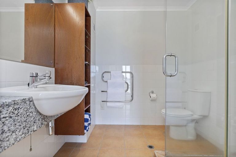 Photo of property in 409/178 Marine Parade, Mount Maunganui, 3116