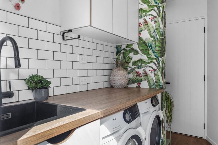 Photo of property in 36b Pohutukawa Avenue, Ohope, 3121