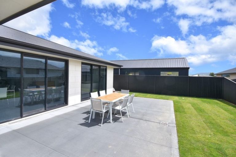 Photo of property in 32 Owhiro Avenue, Mosgiel, 9024