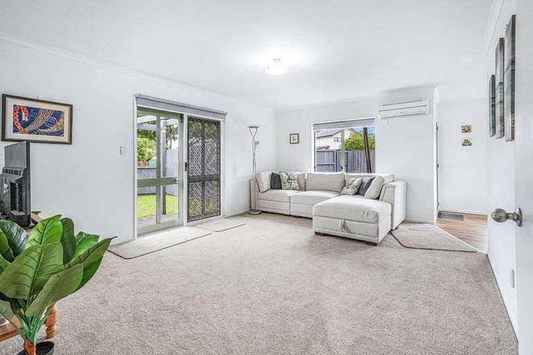 Photo of property in 11a Mahana Road, St Andrews, Hamilton, 3200