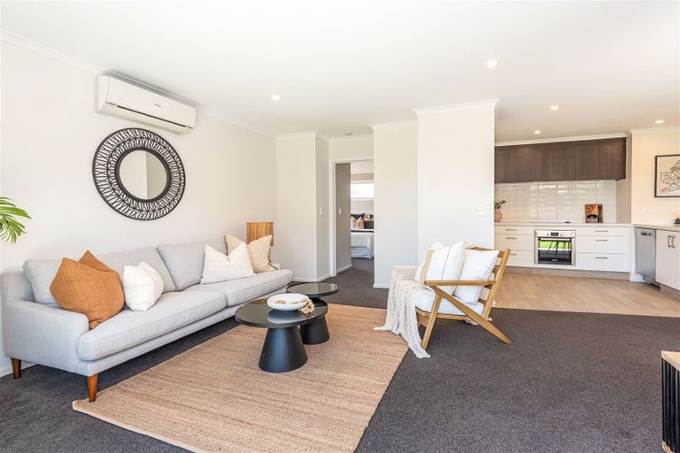 Photo of property in 14 Bradwell Crescent, Halswell, Christchurch, 8025