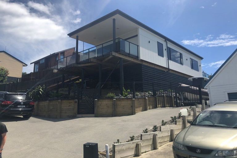 Photo of property in 58 Du Fresne Place, Russell, 0202