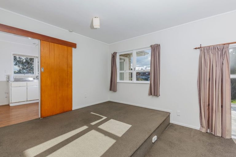 Photo of property in 55 Ramillies Place, Glenfield, Auckland, 0629