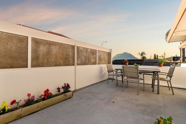 Photo of property in 1 Sutherland Avenue, Mount Maunganui, 3116