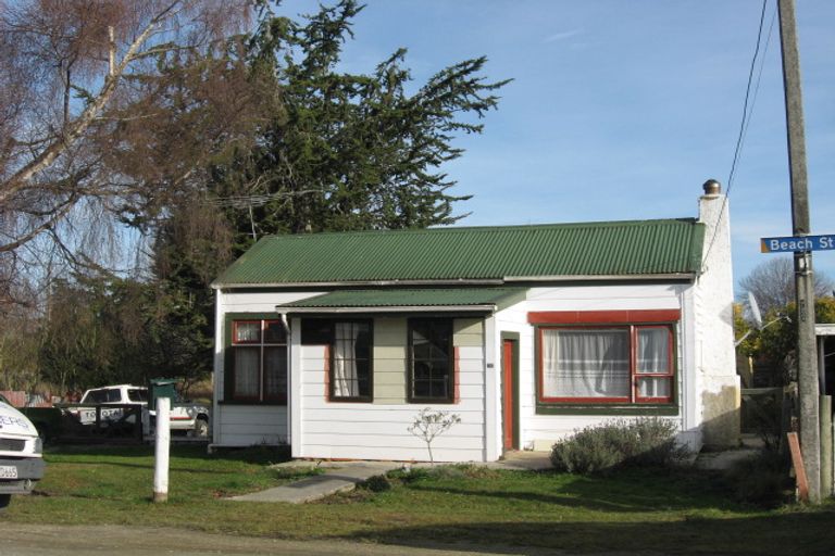 Photo of property in 69 Beach Street, Waikouaiti, 9510