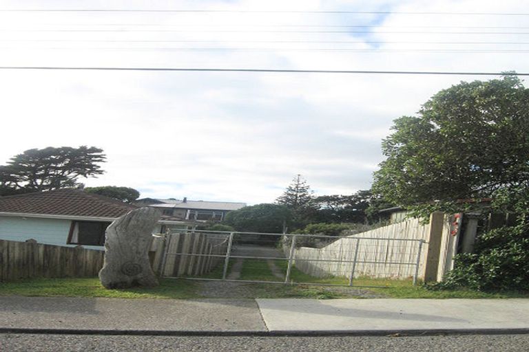 Photo of property in 5a Paneta Street, Paekakariki, 5034