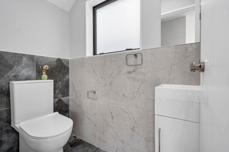 Photo of property in 12 Sheralee Place, Bucklands Beach, Auckland, 2014