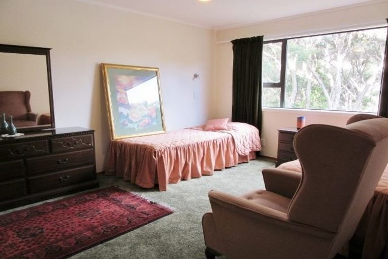 Photo of property in 20 Exploration Way, Whitby, Porirua, 5024
