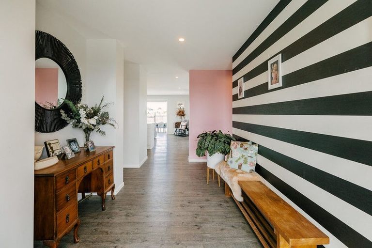 Photo of property in 34 Robbie Lane, Ashhurst, Palmerston North, 4470