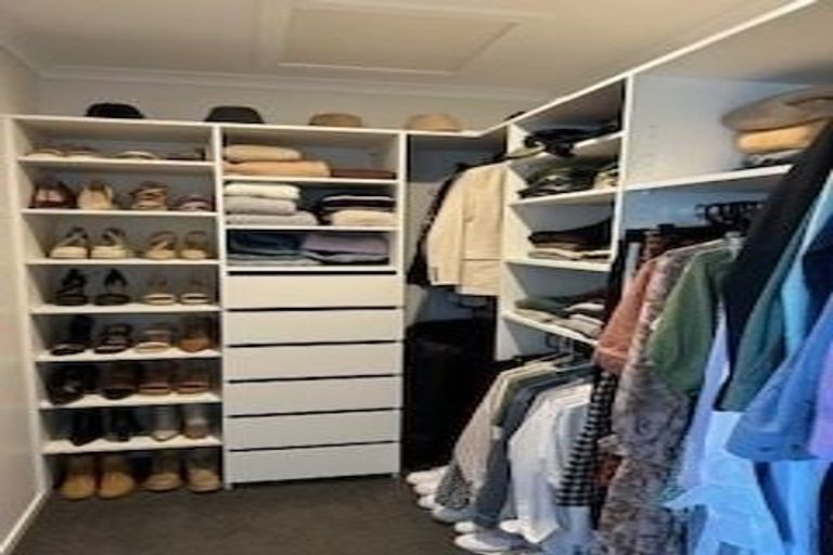 Photo of property in 8 Tainui Terrace, Tawa, Wellington, 5028