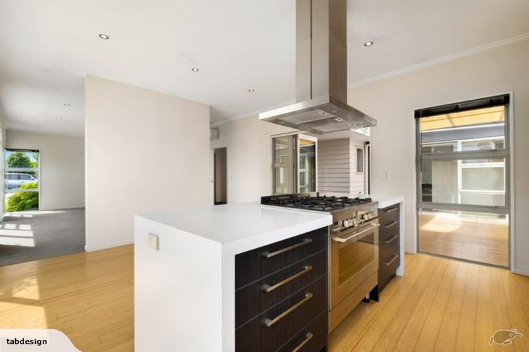 Photo of property in 26 Little Maude Drive, Lake Hawea, Wanaka, 9382