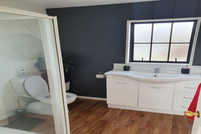 Photo of property in 1 Scott Street, Sydenham, Christchurch, 8023