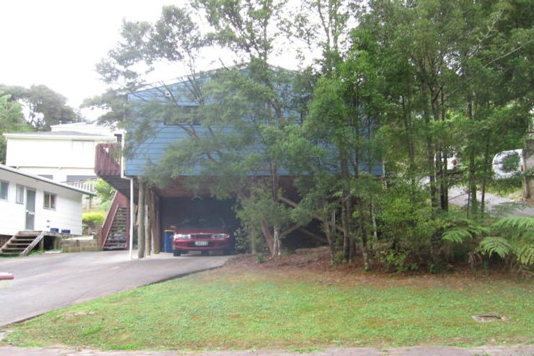 Photo of property in 1/17 Fernwood Grove, Bayview, Auckland, 0629