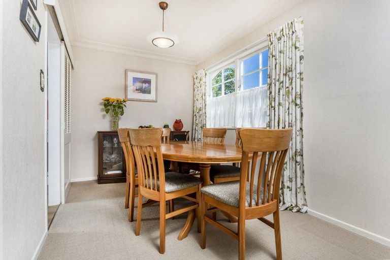Photo of property in 62 Mcdowell Crescent, Hillcrest, Auckland, 0627