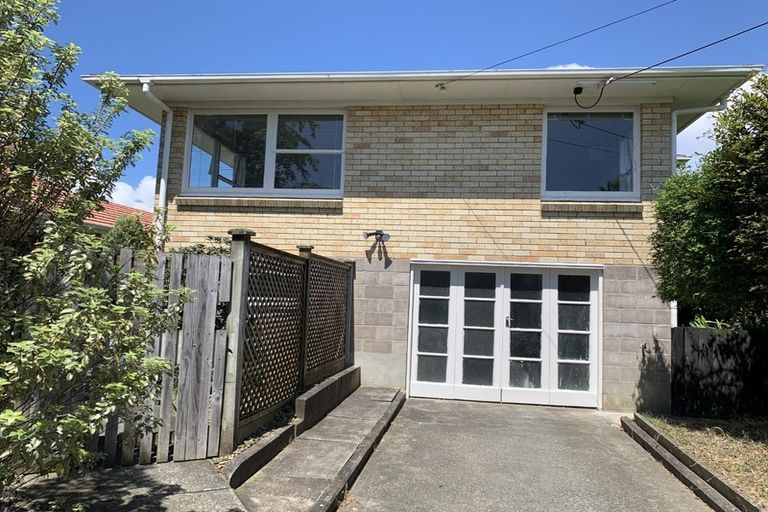 Photo of property in 38 Karaka Street, Takapuna, Auckland, 0622