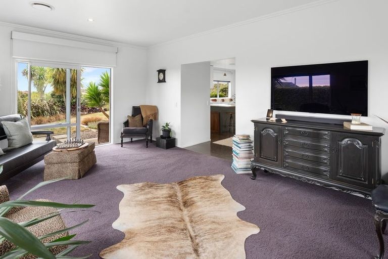Photo of property in 14 Pairuku Lane, Peka Peka, Waikanae, 5391