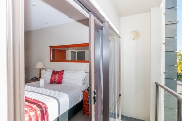 Photo of property in 222/2 Reads Quay, Gisborne, 4010