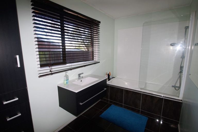 Photo of property in 18a Sabys Road, Halswell, Christchurch, 8025