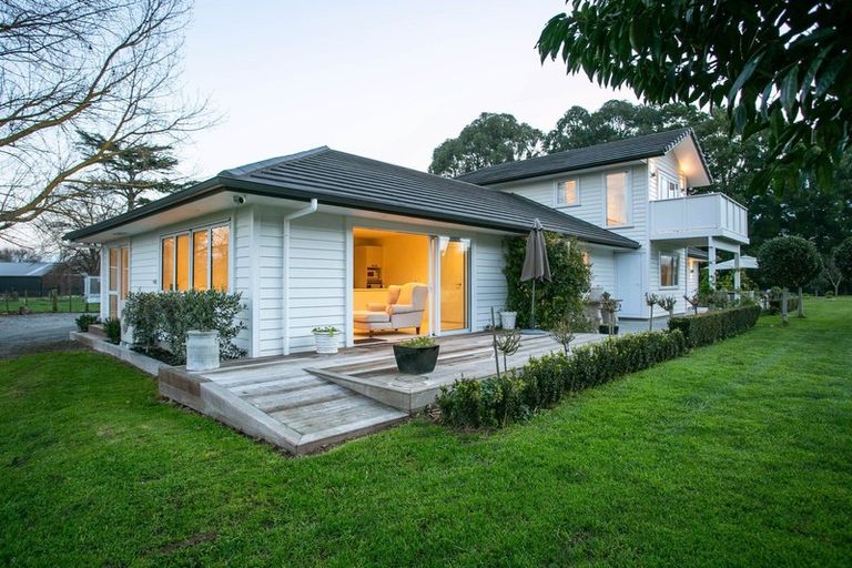 Photo of property in 49 Forrest Road, Cambridge, 3493