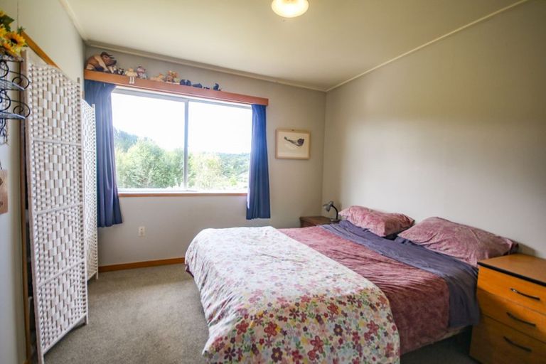 Photo of property in 4 Paparoa Station Road, Paparoa, 0571