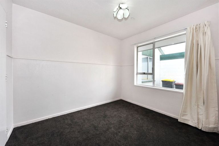 Photo of property in 2/287 Main South Road, Hornby, Christchurch, 8042