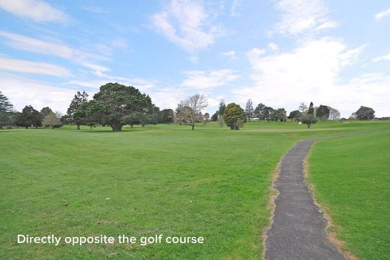 Photo of property in 14a Racecourse Road, Waiuku, 2123