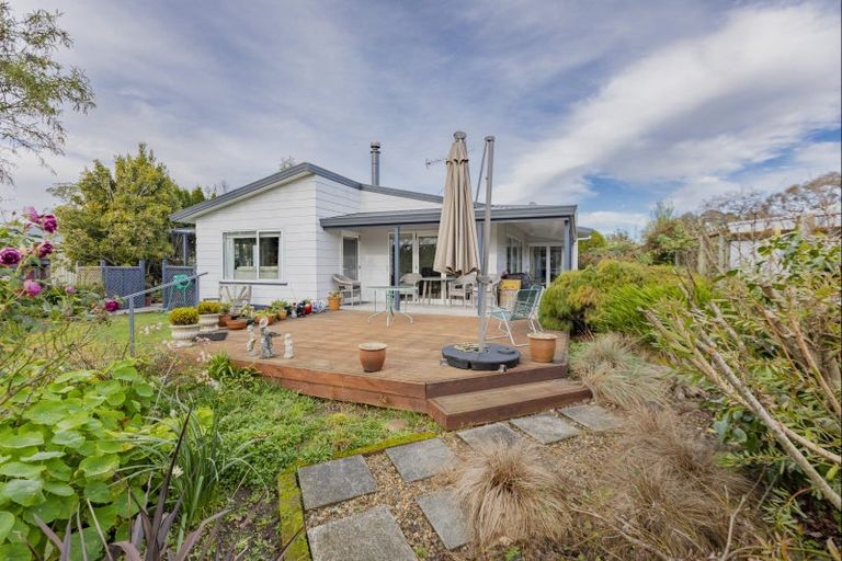 Photo of property in 21 Abbot Avenue, Waipawa, 4210
