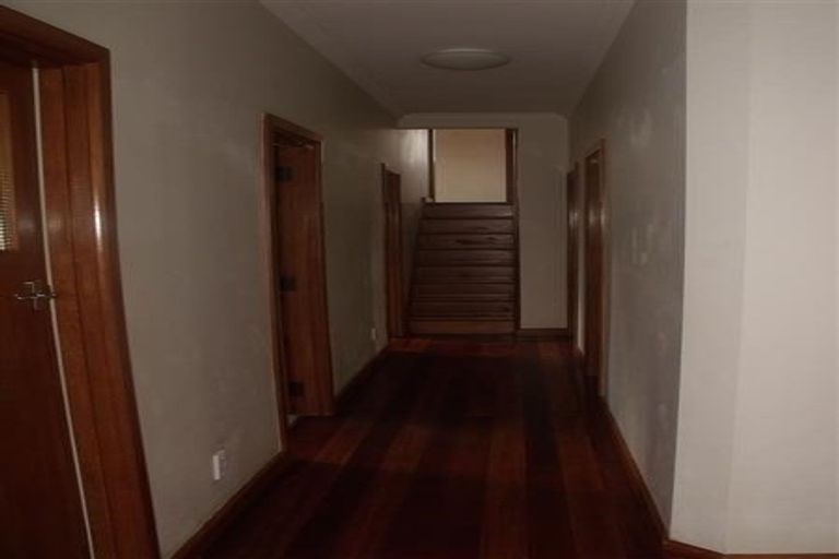 Photo of property in 81 Saint Andrews Road, Havelock North, 4130