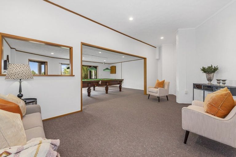 Photo of property in 16 Tainui Road, Cockle Bay, Auckland, 2014