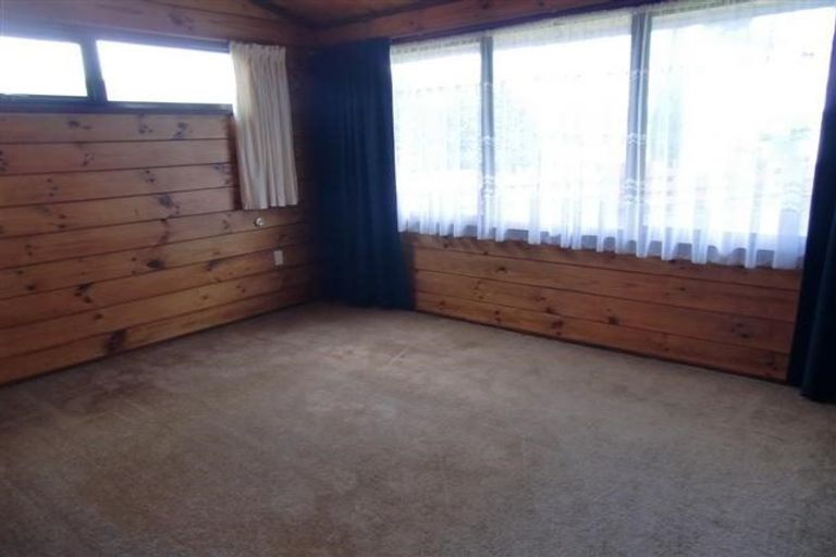 Photo of property in 6 Villa Place, Bell Block, New Plymouth, 4312