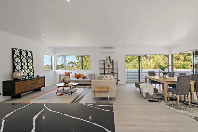 Photo of property in 120a Matipo Road, Te Atatu Peninsula, Auckland, 0610